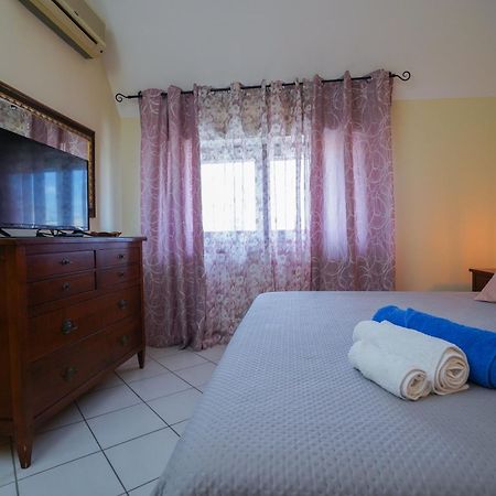 La Casa Di Azzurra Centro Citta Appartamento Fino A 4 Posti Letto E 2 Bagni Фоджа Екстер'єр фото