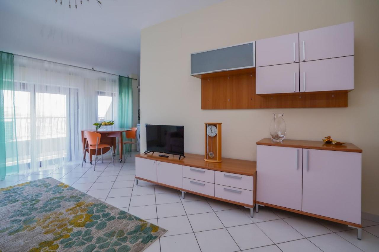 La Casa Di Azzurra Centro Citta Appartamento Fino A 4 Posti Letto E 2 Bagni Фоджа Екстер'єр фото