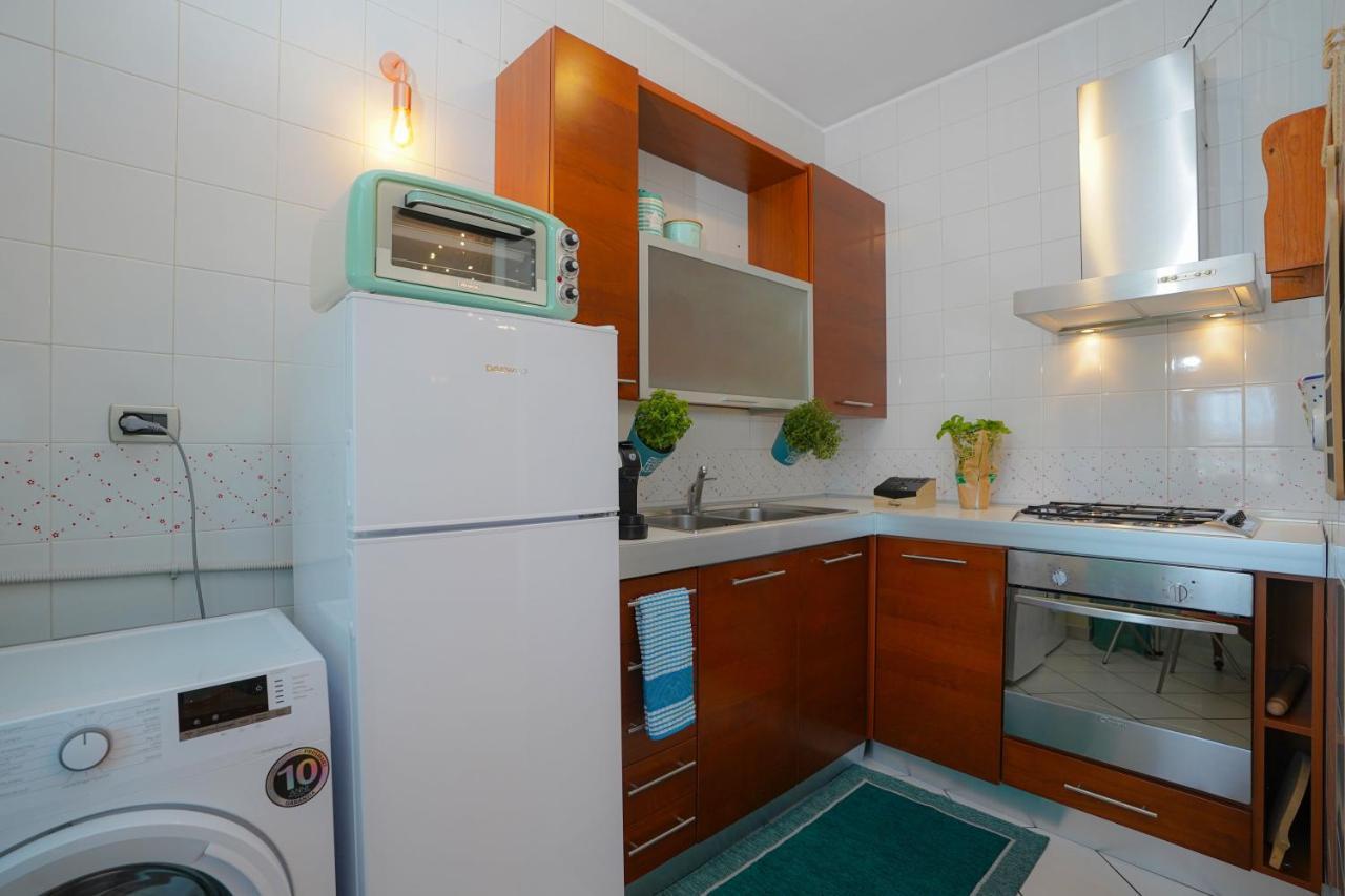 La Casa Di Azzurra Centro Citta Appartamento Fino A 4 Posti Letto E 2 Bagni Фоджа Екстер'єр фото
