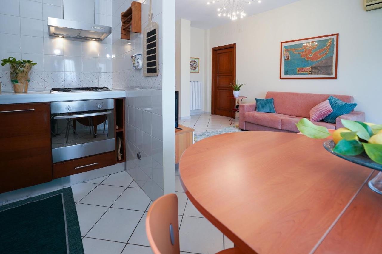 La Casa Di Azzurra Centro Citta Appartamento Fino A 4 Posti Letto E 2 Bagni Фоджа Екстер'єр фото