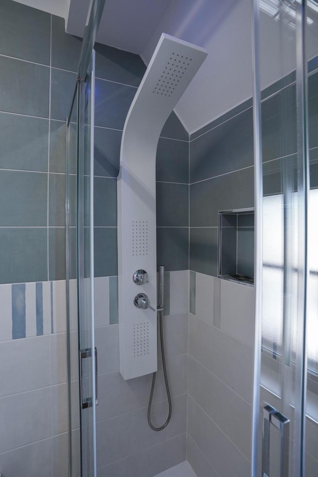 La Casa Di Azzurra Centro Citta Appartamento Fino A 4 Posti Letto E 2 Bagni Фоджа Екстер'єр фото