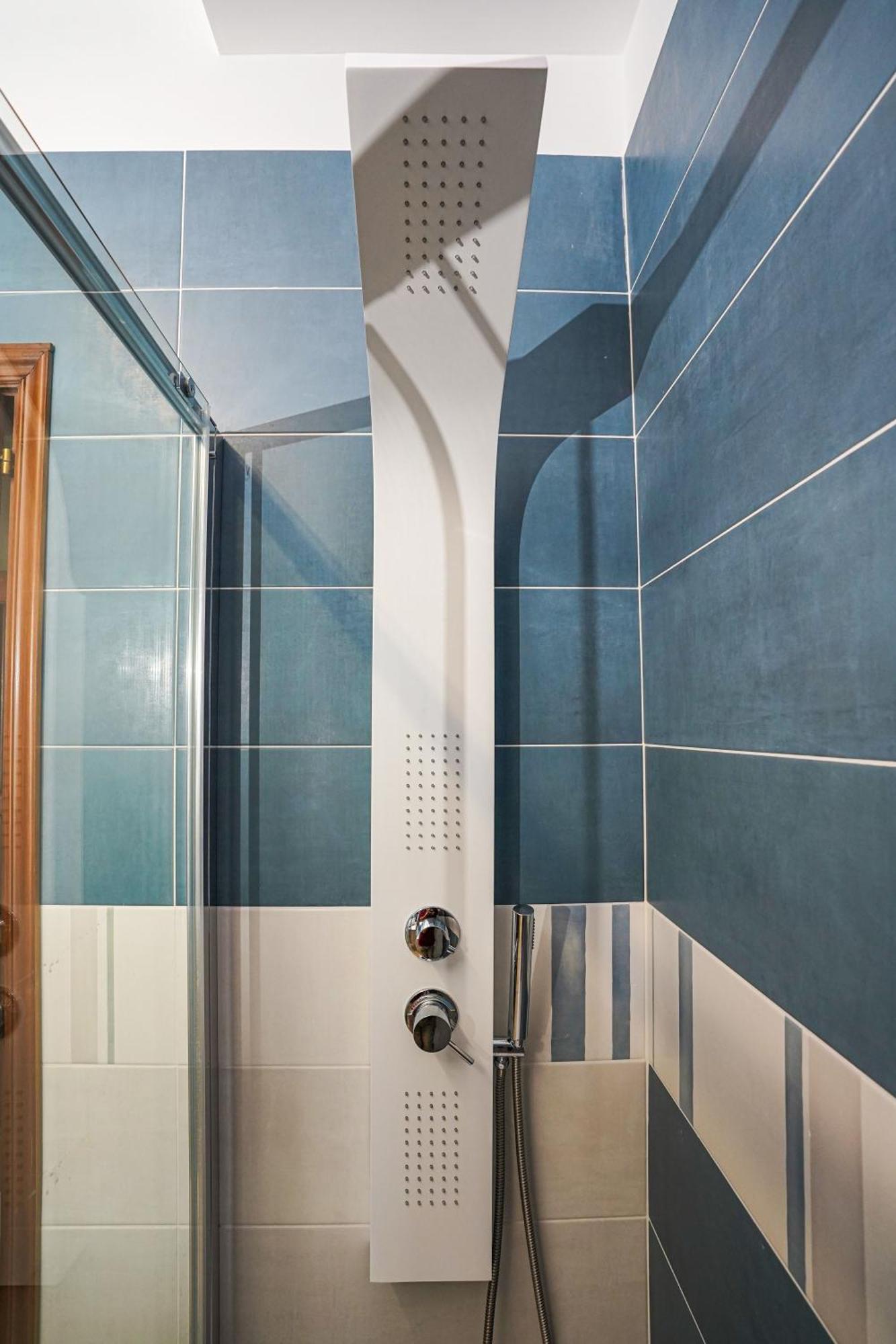 La Casa Di Azzurra Centro Citta Appartamento Fino A 4 Posti Letto E 2 Bagni Фоджа Екстер'єр фото